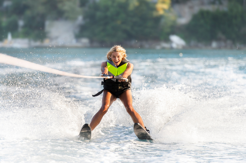 Water skiing in the cotswold water park